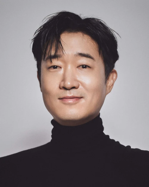 조우진