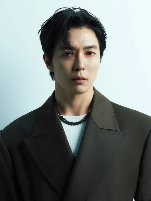 김재욱