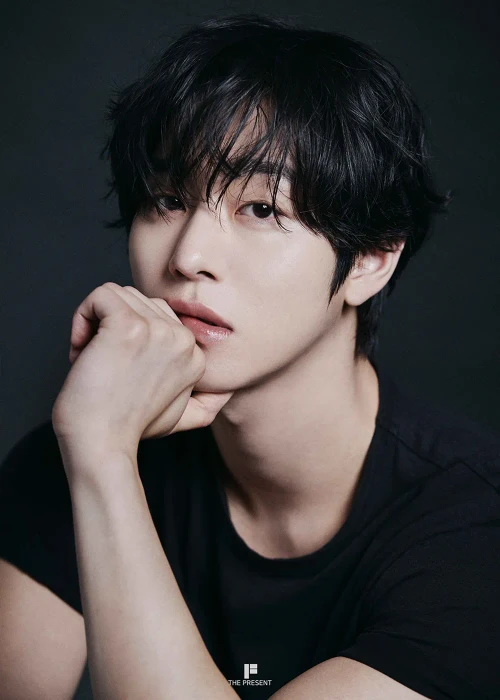 안효섭